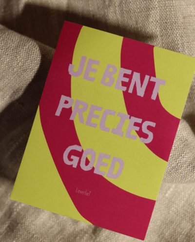 Wijnetiket Precies goed kleur