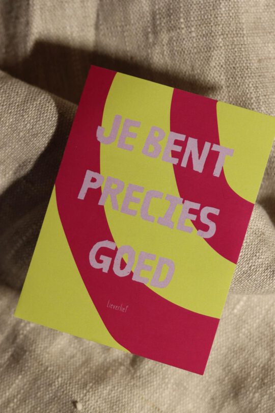 Wijnetiket Precies goed kleur